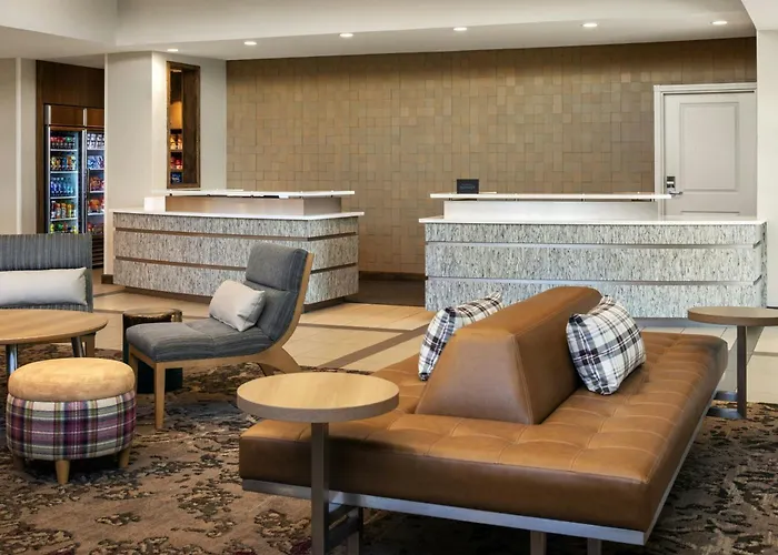 酒店 By Marriott 3*