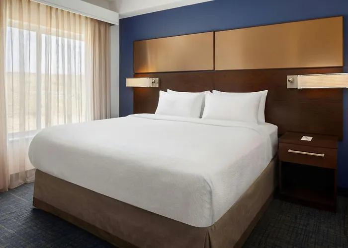 By Marriott 3*
